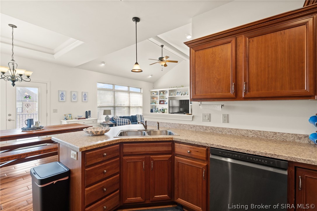 11530 Yorktown Boulevard Property Photo 25