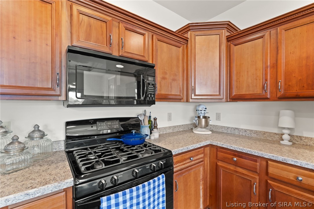 11530 Yorktown Boulevard Property Photo 27