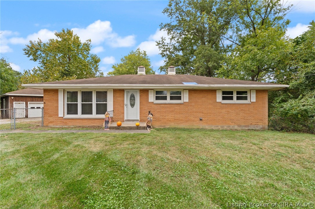 614 Lynn Road Property Photo 1