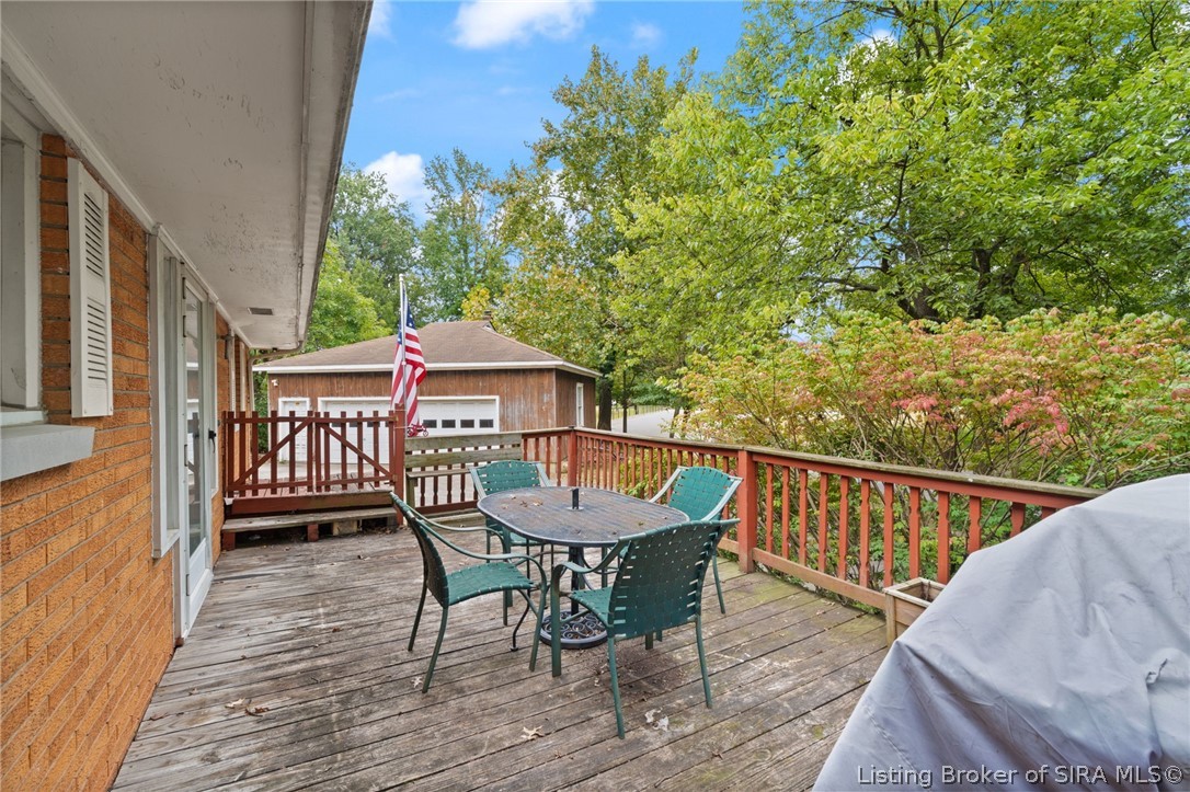 614 Lynn Road Property Photo 8