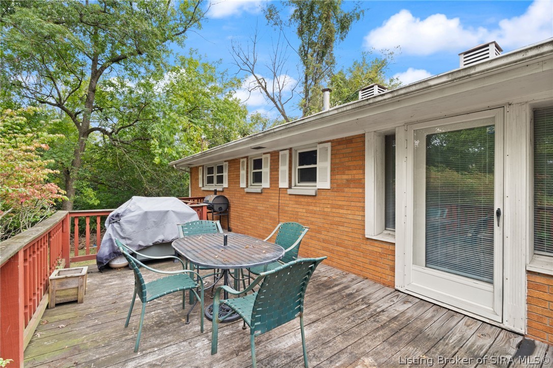 614 Lynn Road Property Photo 9