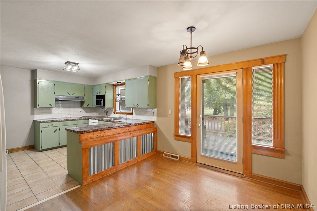 614 Lynn Road Property Photo 15