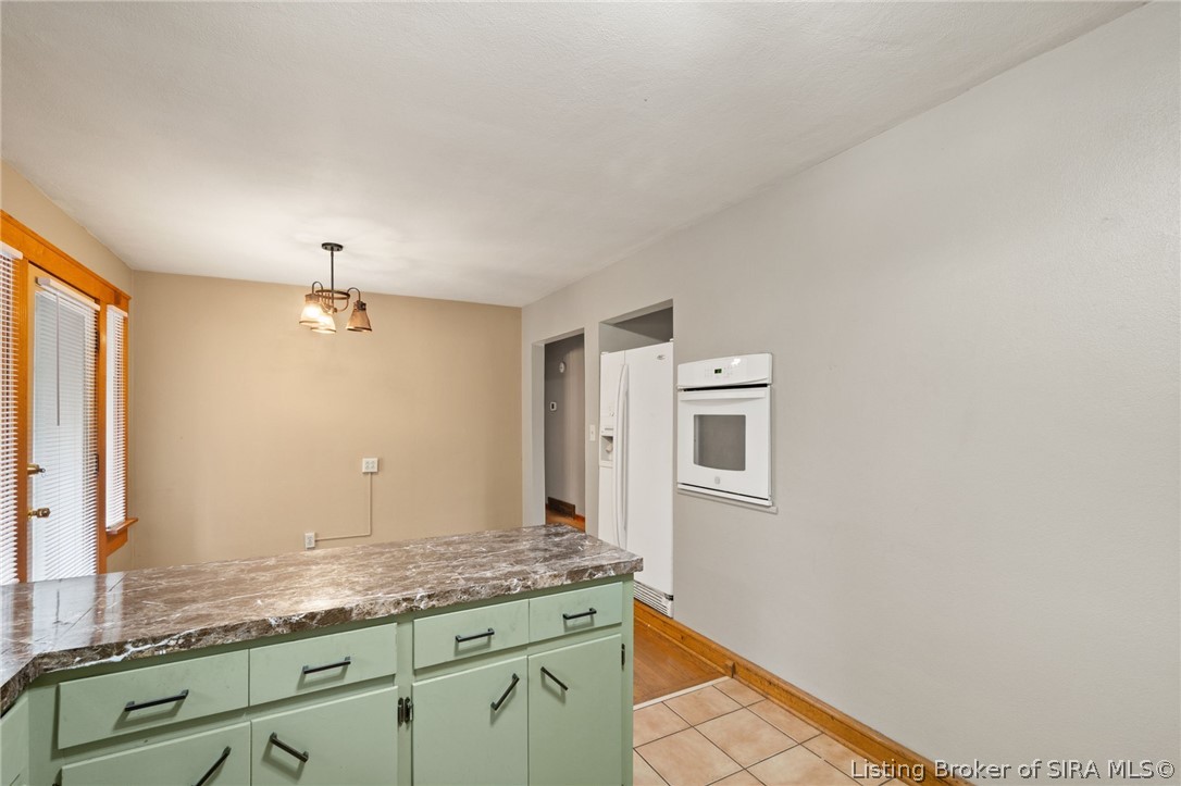 614 Lynn Road Property Photo 23