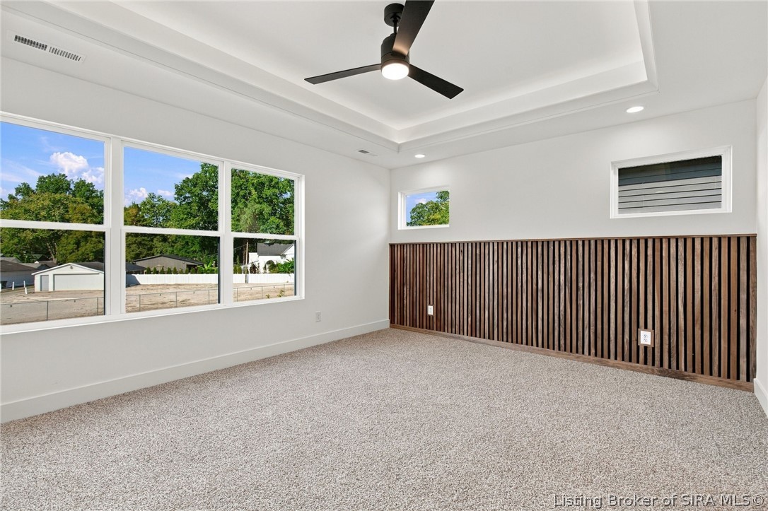 116 E Steel Avenue Property Photo 5