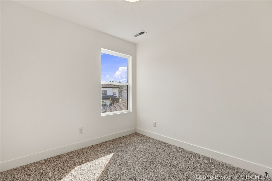 116 E Steel Avenue Property Photo 23