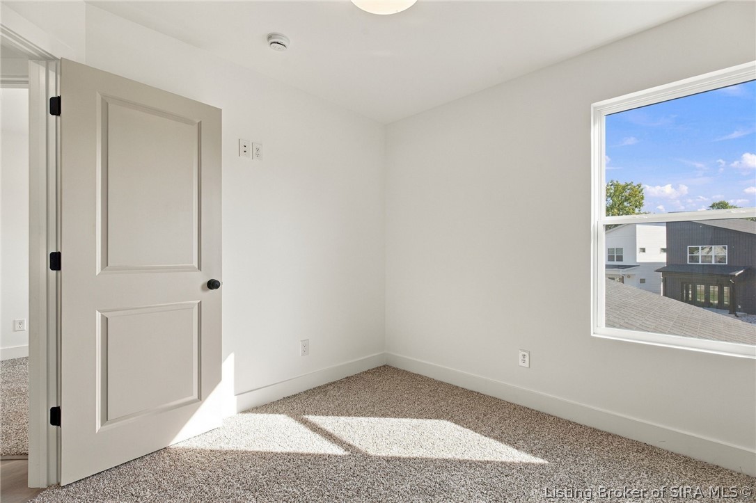 116 E Steel Avenue Property Photo 24