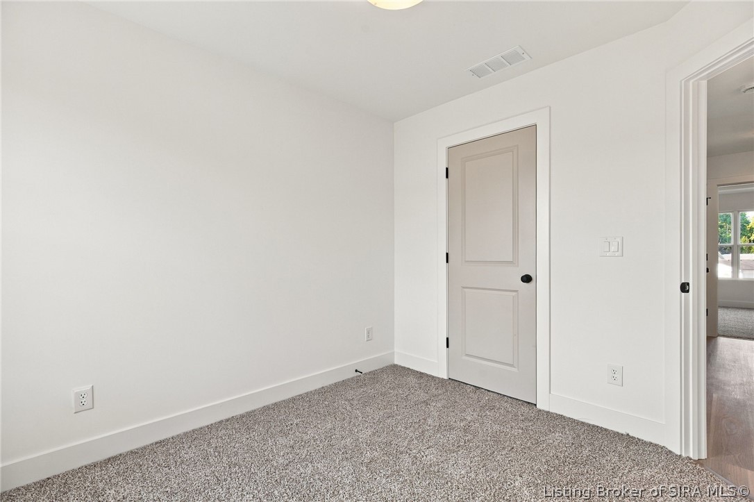 116 E Steel Avenue Property Photo 26