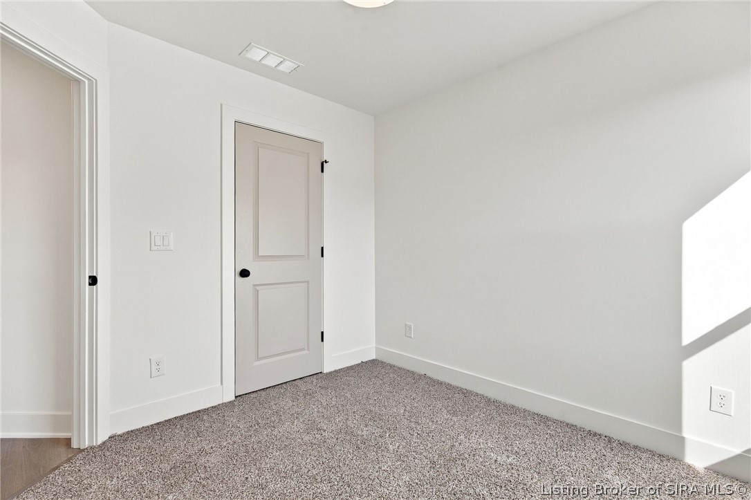 116 E Steel Avenue Property Photo 29