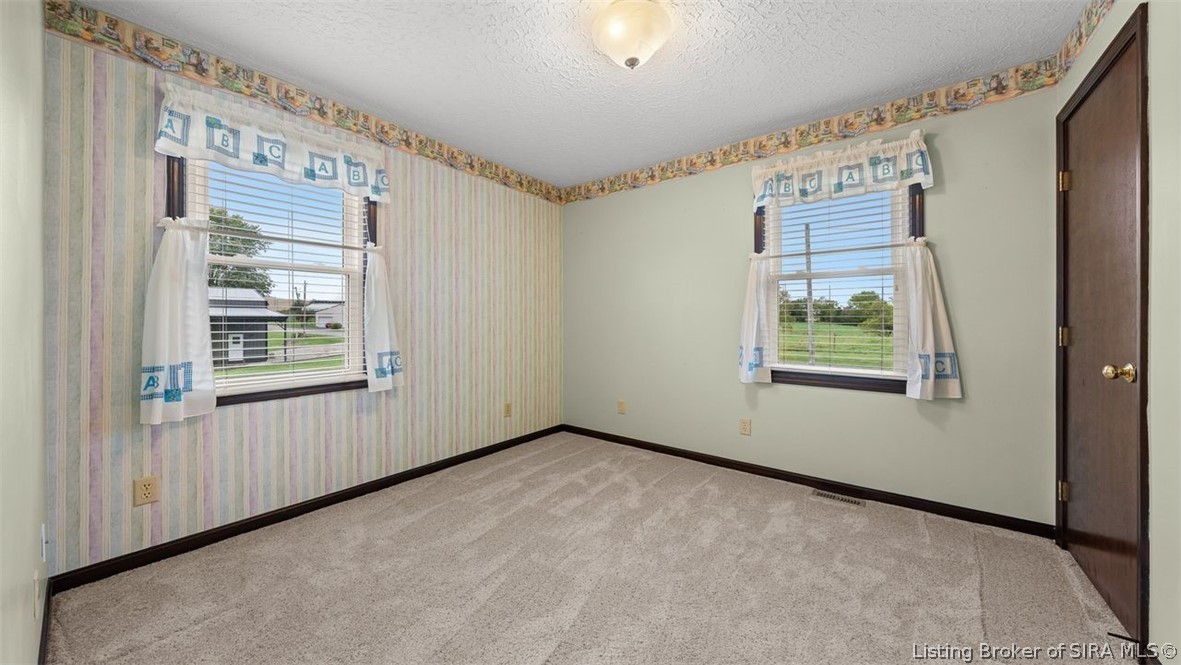 2100 W Quarry Road Property Photo 18