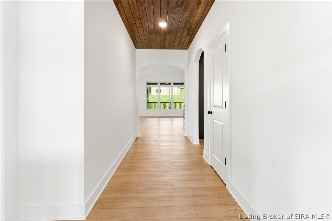 711 Lillian Way Property Photo 5