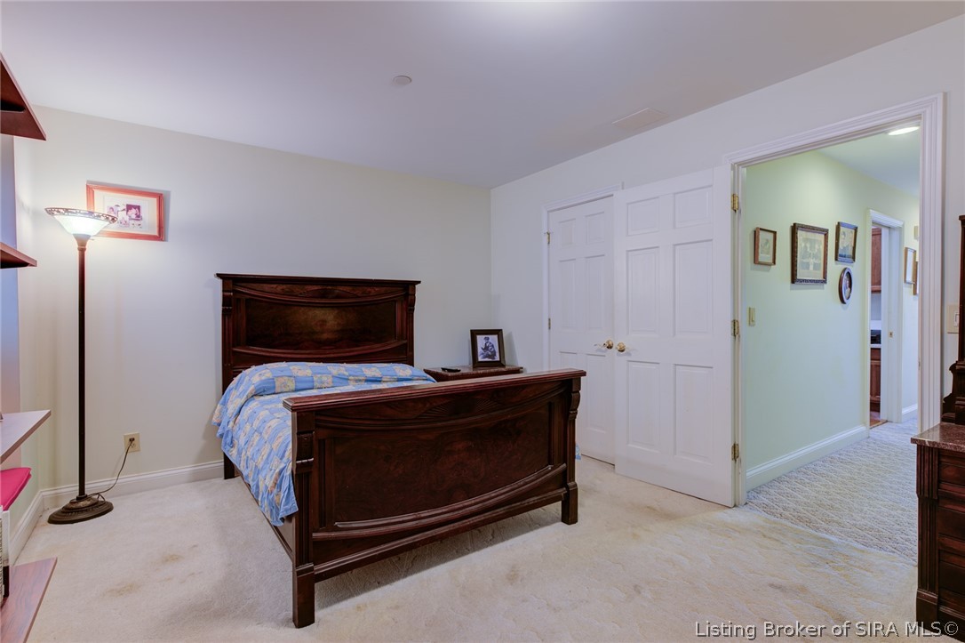 618 W Riverside Drive Property Photo 27