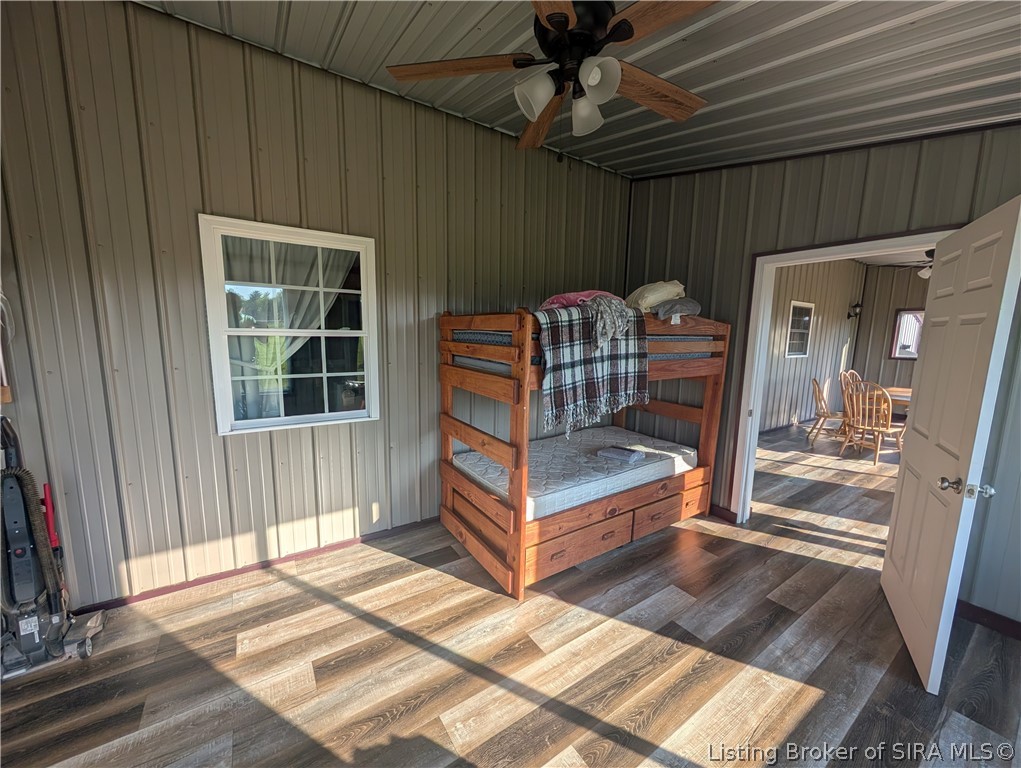 2075 Seavers Road Property Photo 4