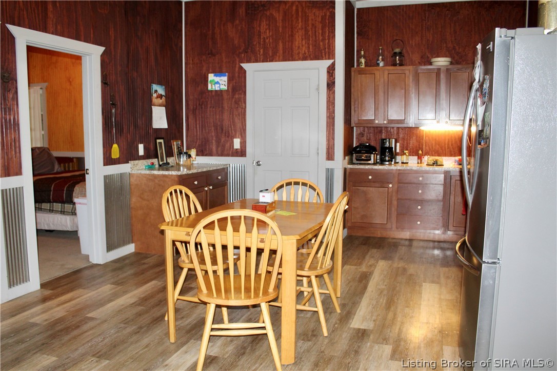 2075 Seavers Road Property Photo 9