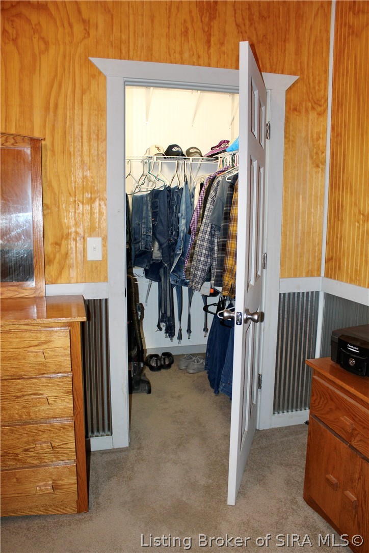 2075 Seavers Road Property Photo 15