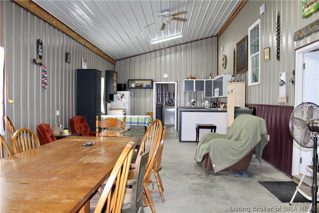 2075 Seavers Road Property Photo 23