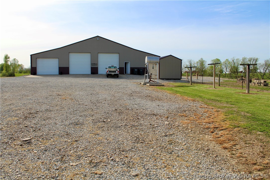 2075 Seavers Road Property Photo 52