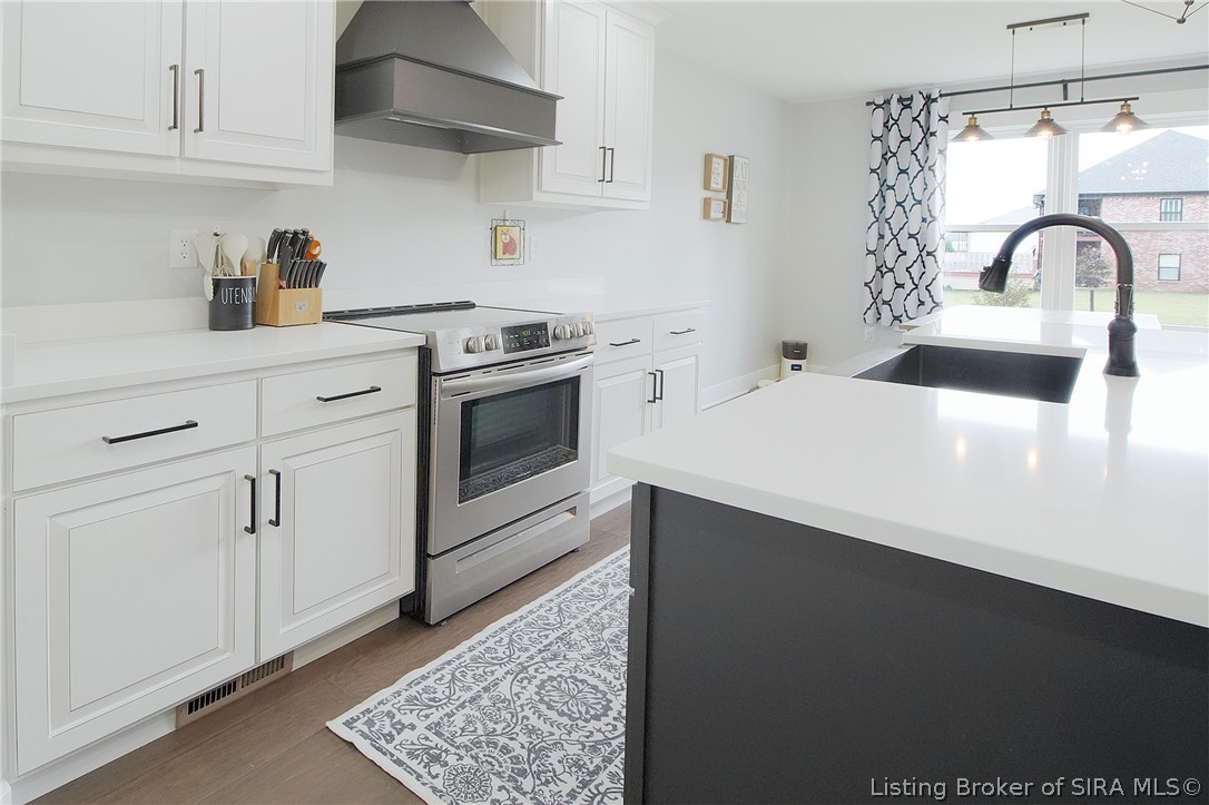 1870 N Sparks Ferry Road Property Photo 10