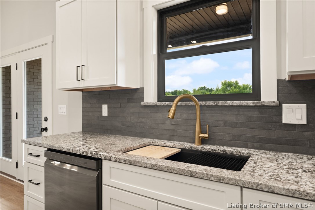 7539 Brownstown Road Property Photo 15