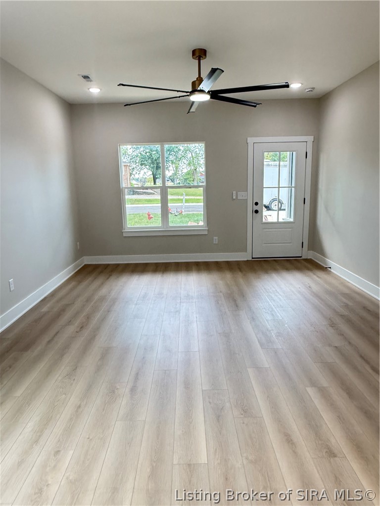 5104 Beckham Way Property Photo 3