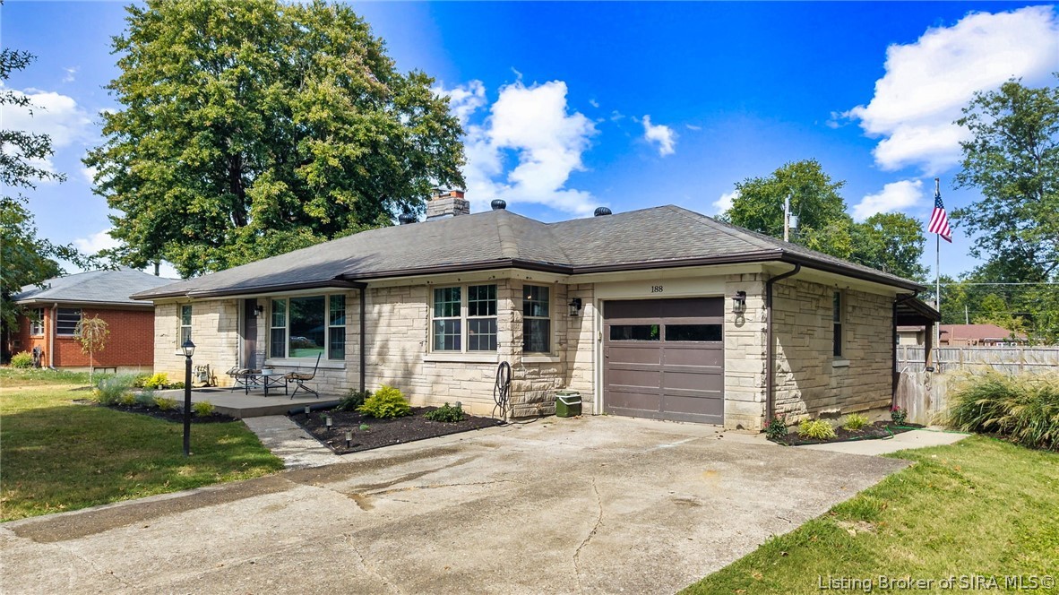 188 Forest Drive Property Photo 3