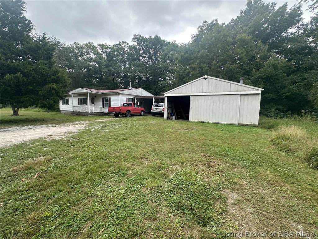 407 Country Lake Road Property Photo 1
