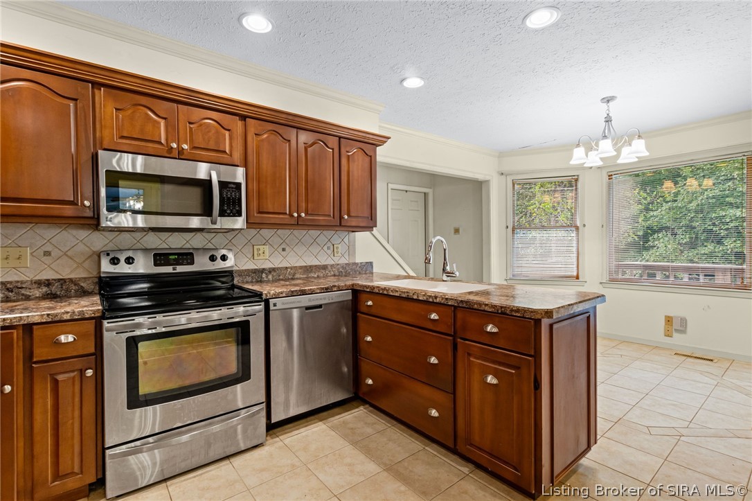 5315 Old Vincennes Road Property Photo 19