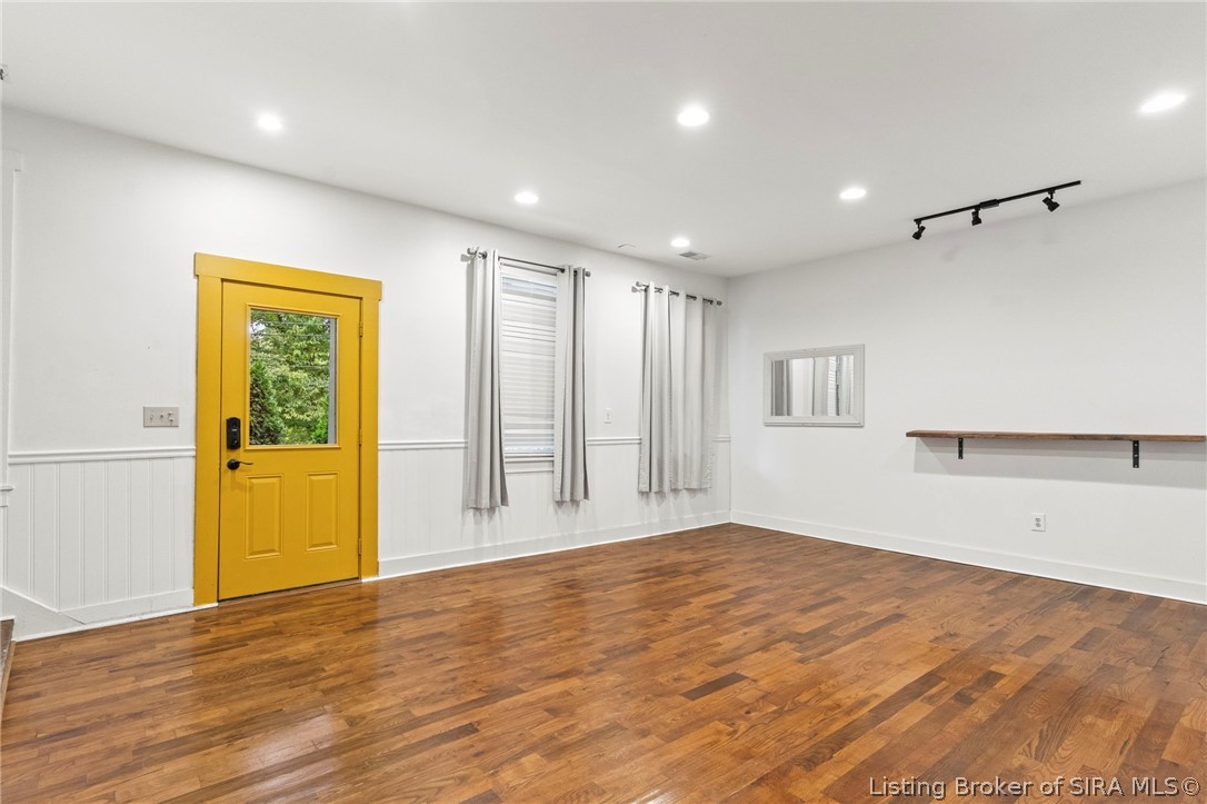 738 Michigan Road Property Photo 3