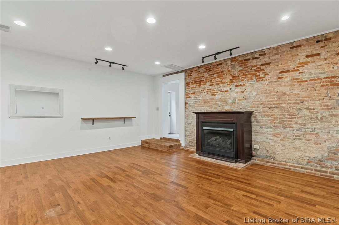 738 Michigan Road Property Photo 5