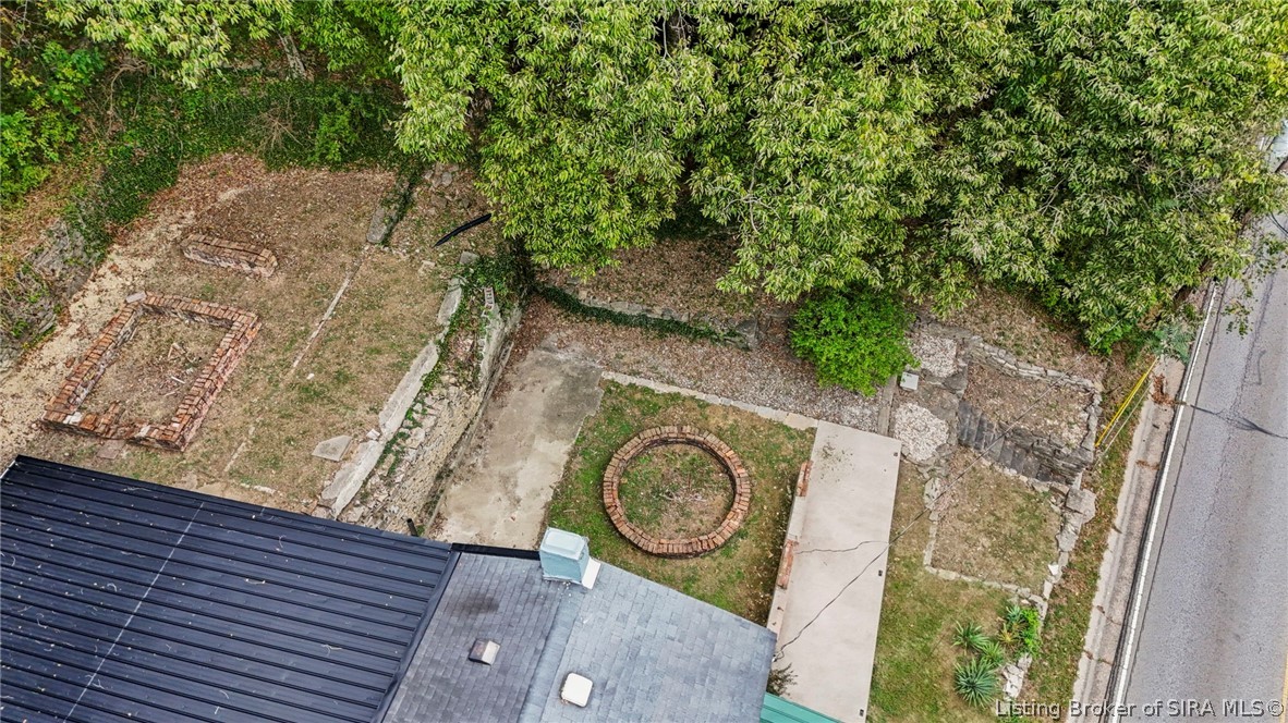 738 Michigan Road Property Photo 32