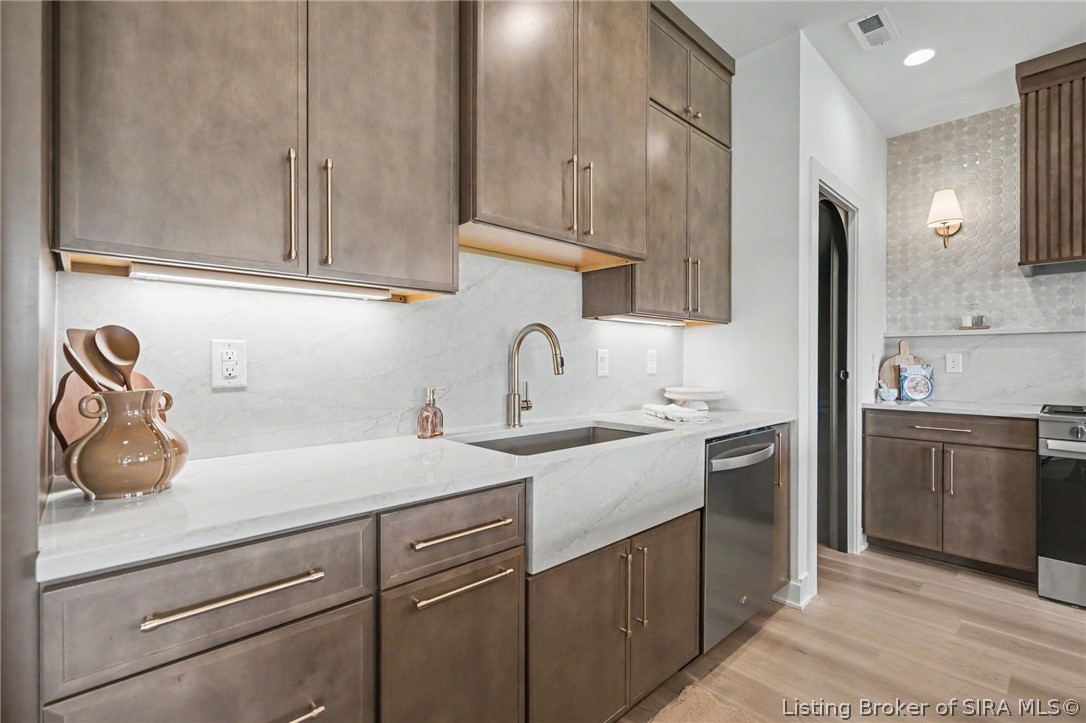 5119 Louis Lane Property Photo 13