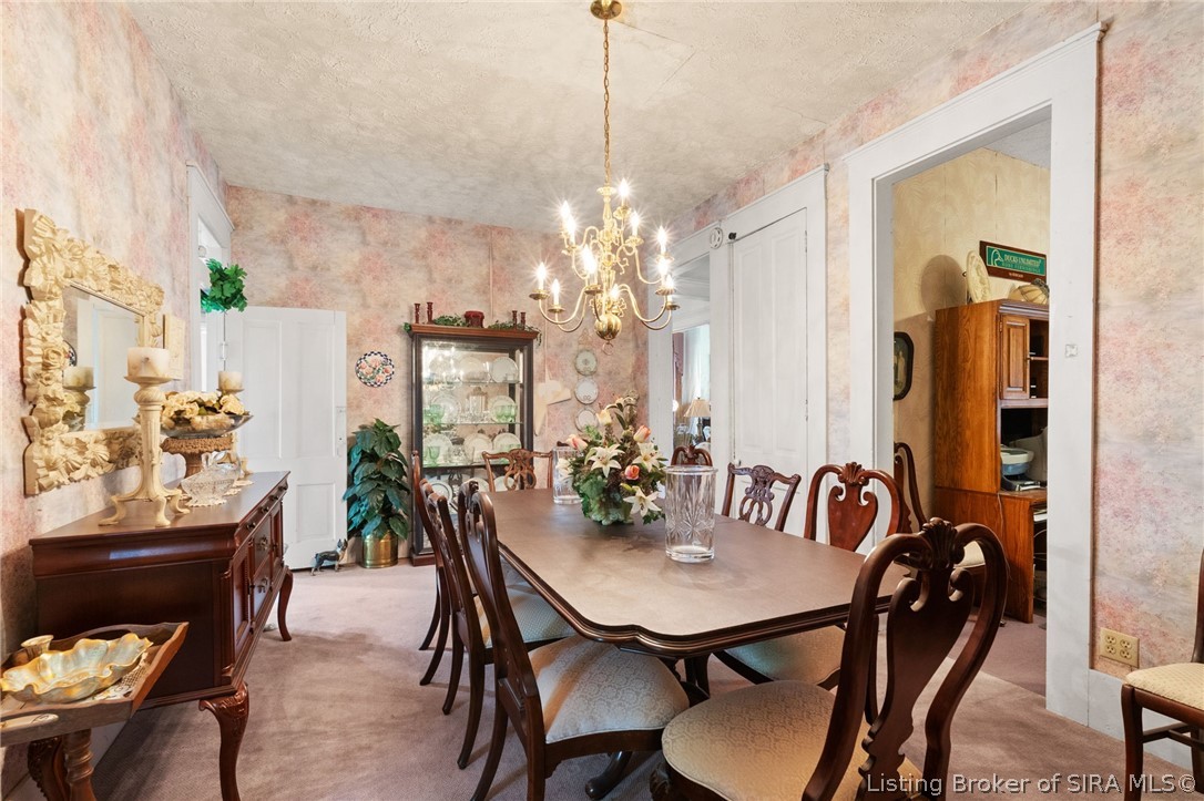 633 N Capitol Avenue Property Photo 17