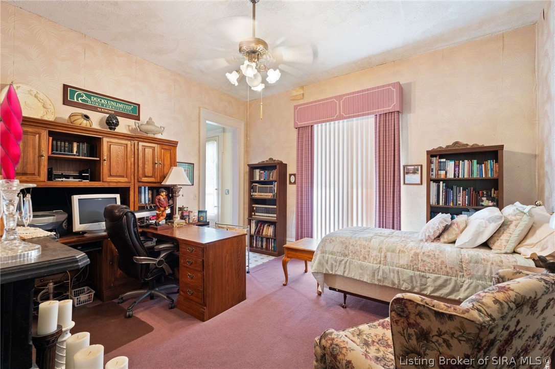 633 N Capitol Avenue Property Photo 20