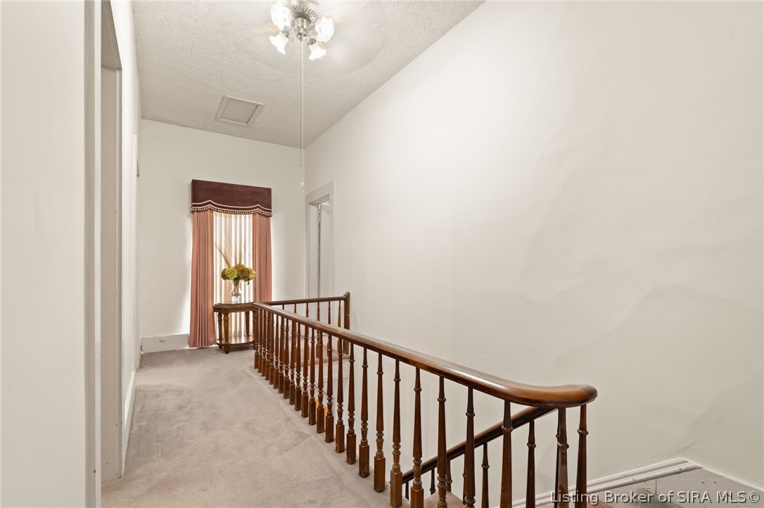 633 N Capitol Avenue Property Photo 35