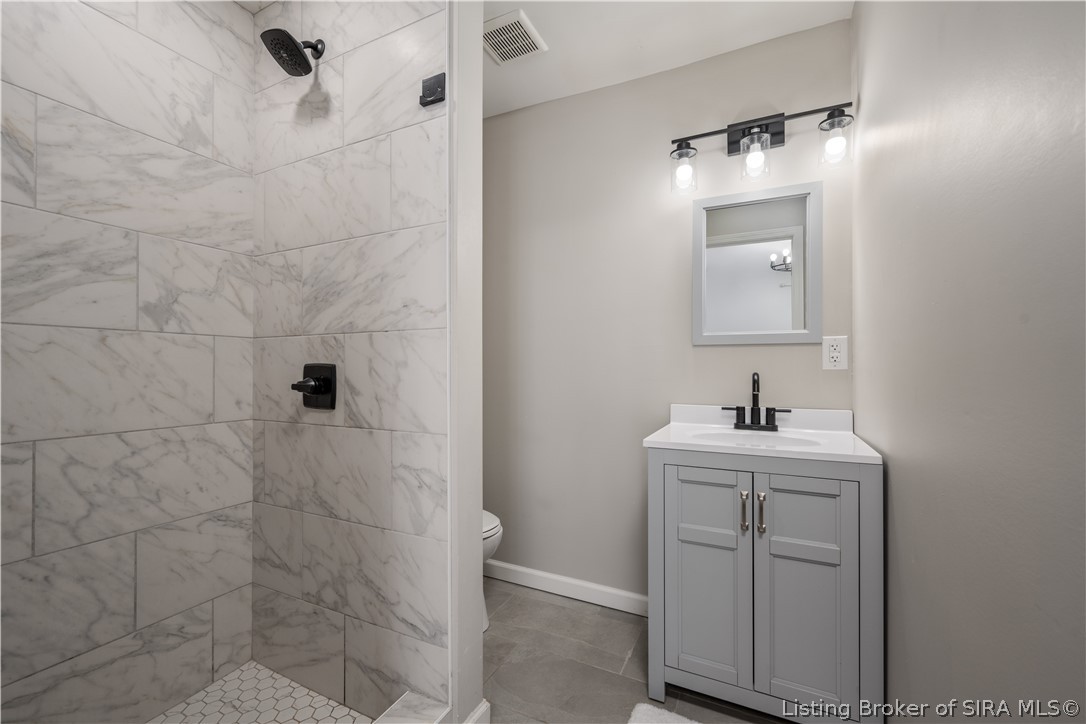 2312 Frederick Property Photo 17