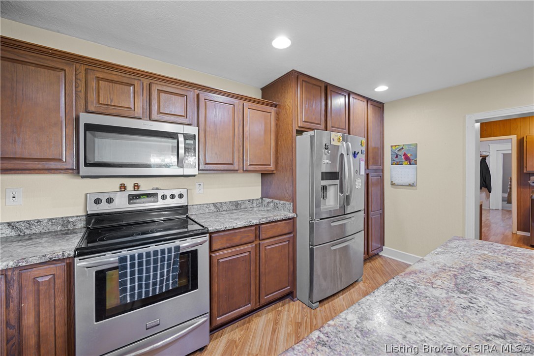 3141 E Burn Road Property Photo 7