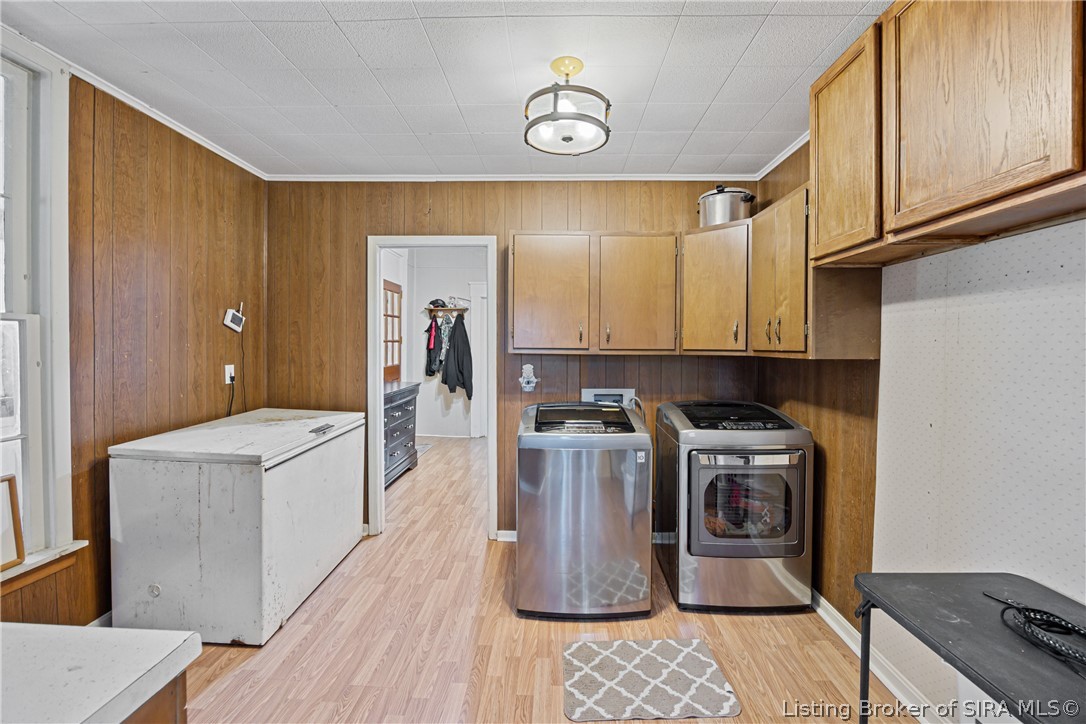 3141 E Burn Road Property Photo 11