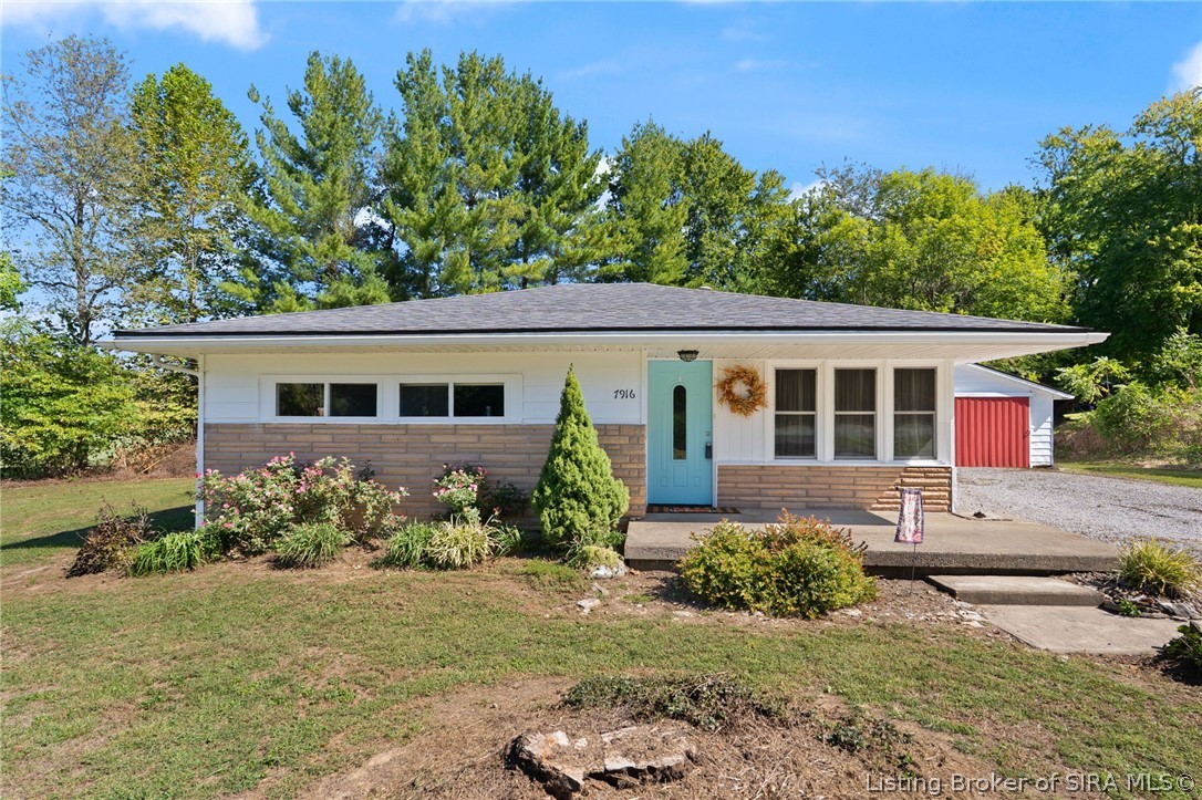 7916 Highway 150 Property Photo 1