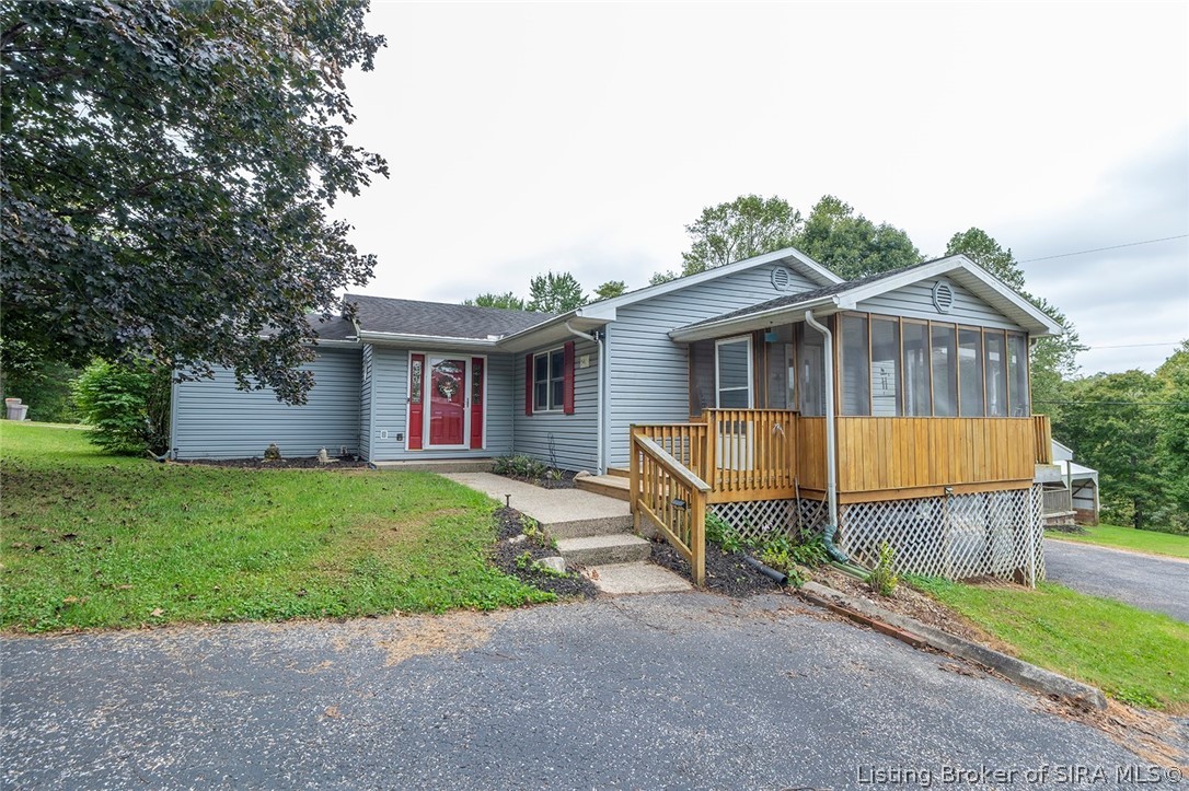 541 S State Road 335 Property Photo 1