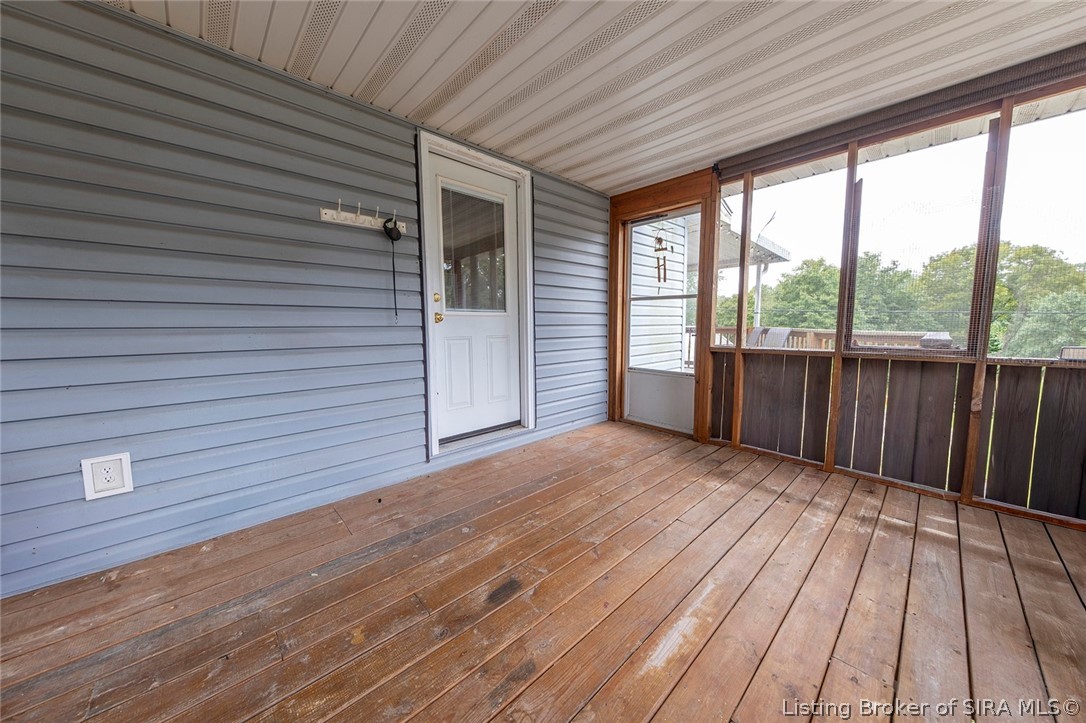 541 S State Road 335 Property Photo 5