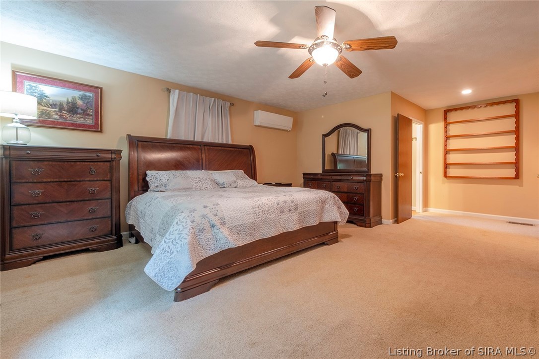 541 S State Road 335 Property Photo 10