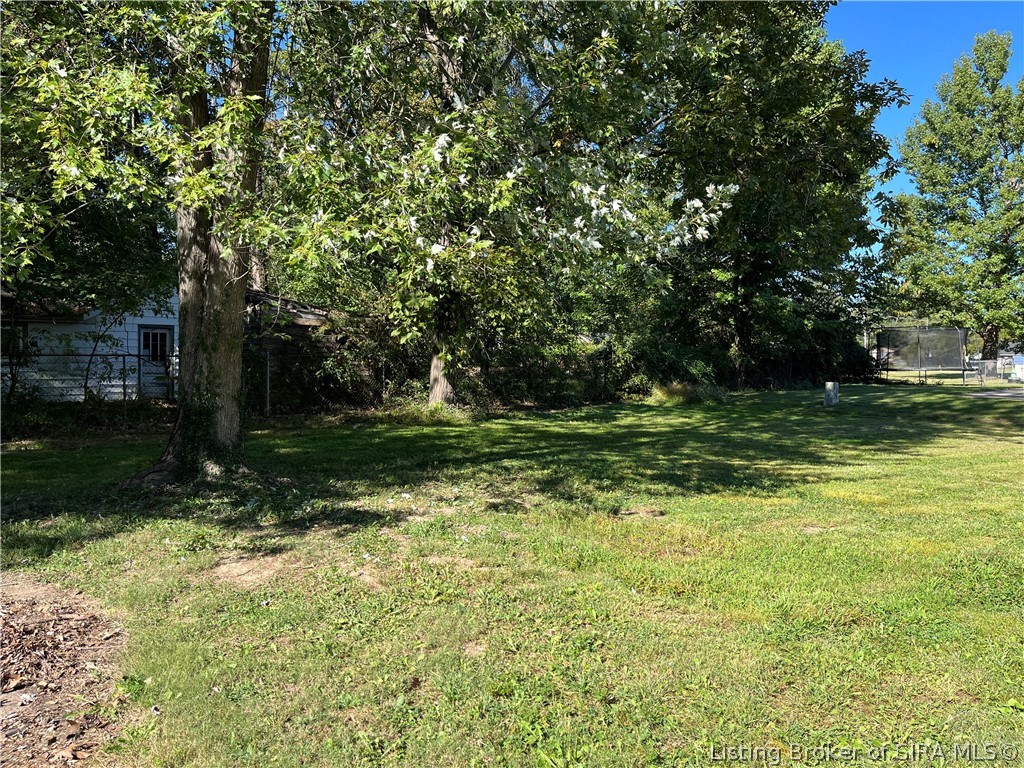 106 West Drive Property Photo 2