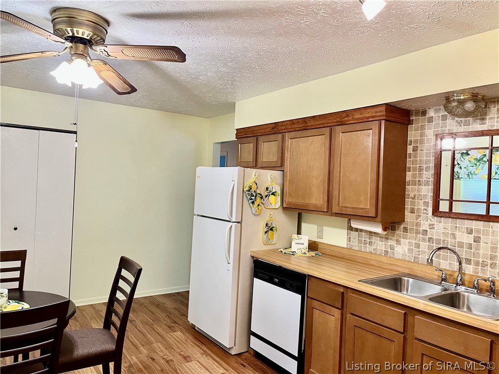 106 West Drive Property Photo 9