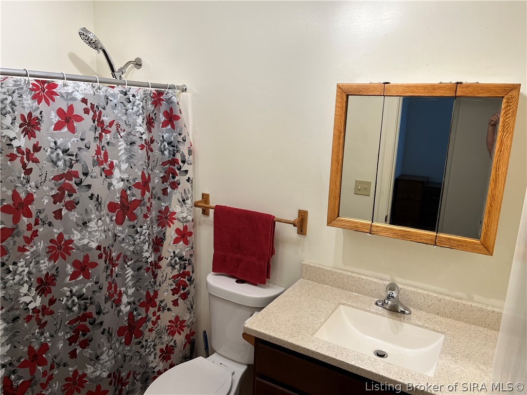 106 West Drive Property Photo 19