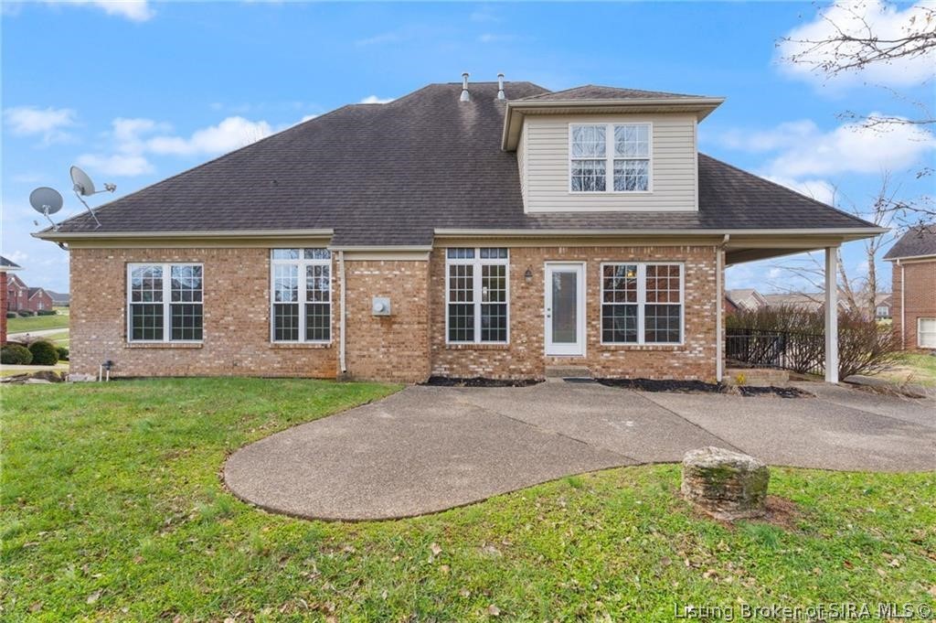 3028 Crystal Lake Drive Property Photo 4