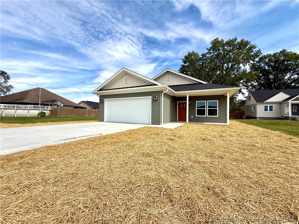 15012 Railroad Street Property Photo 3