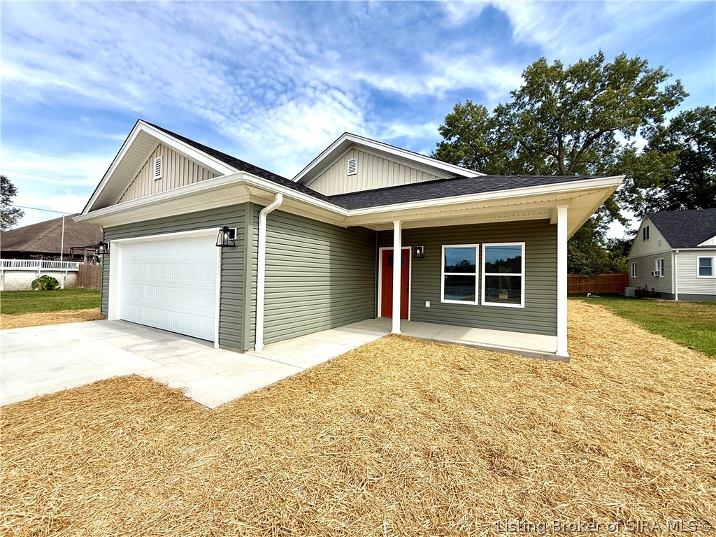 15012 Railroad Street Property Photo 4