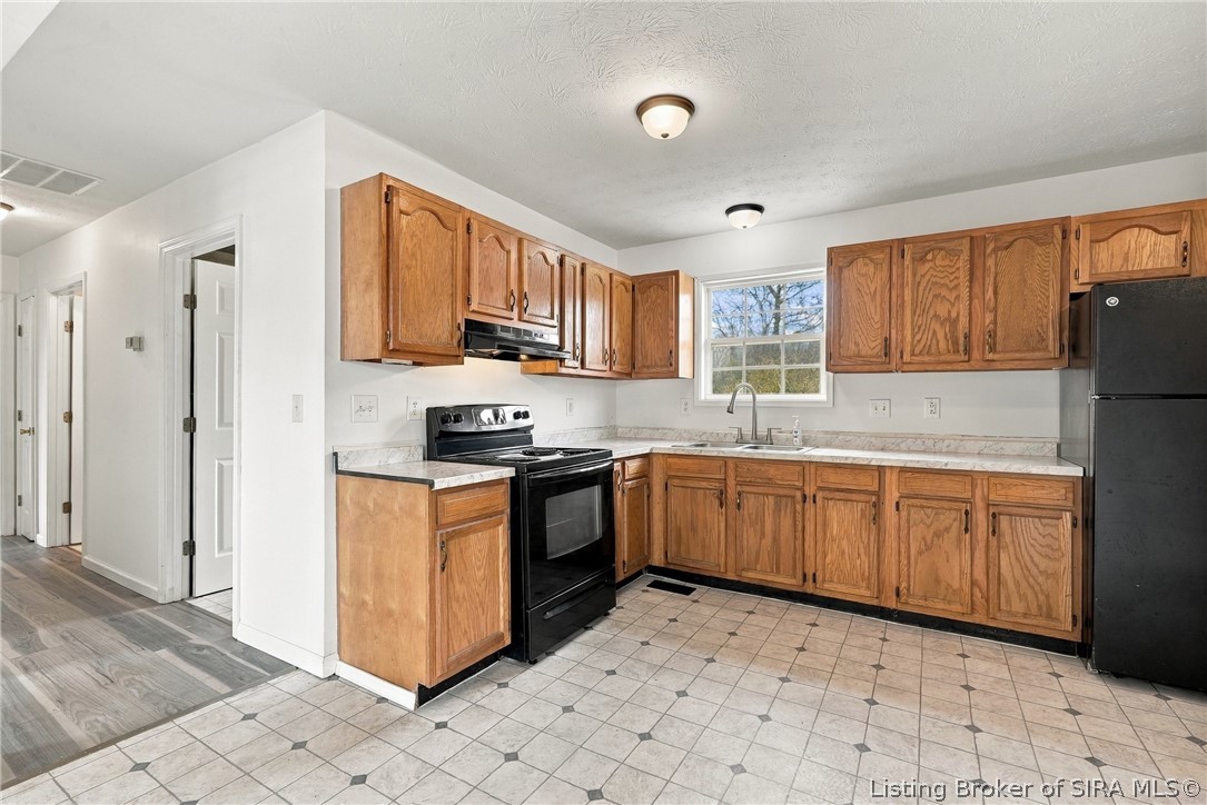 3335 N Quail Drive Property Photo 6