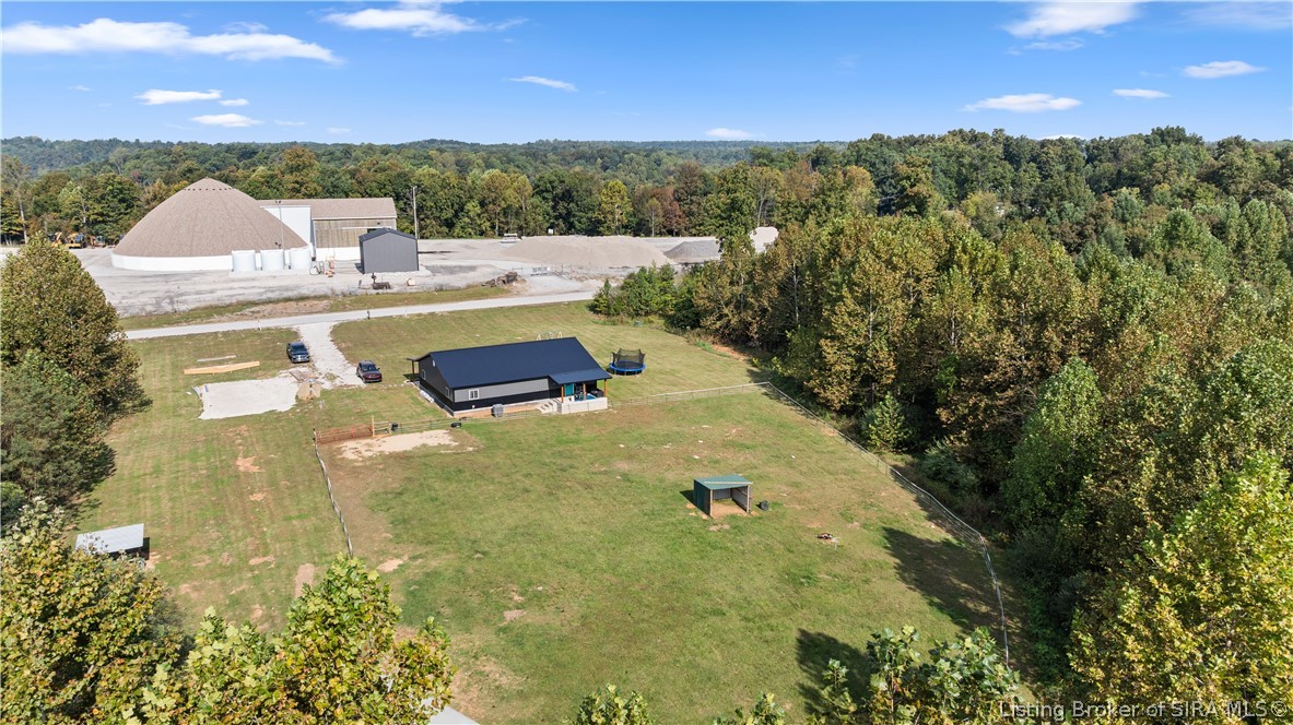 1119 N Greenbriar Drive Property Photo 8