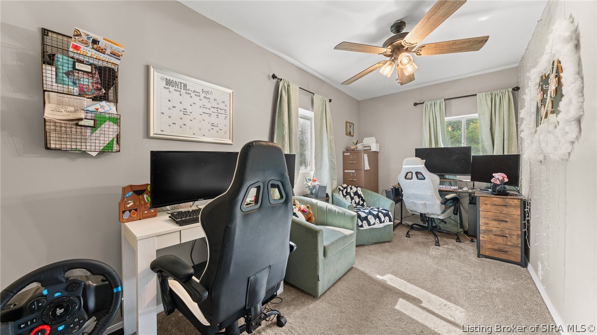 1119 N Greenbriar Drive Property Photo 33