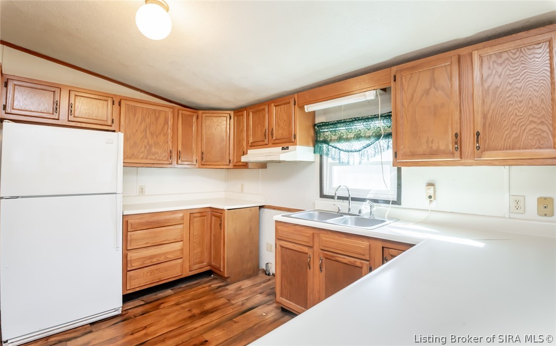 824 E Marshfield Road Property Photo 12